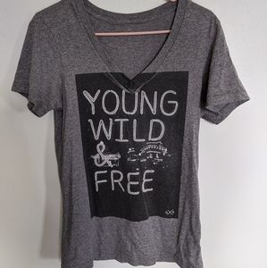 Graphic tee